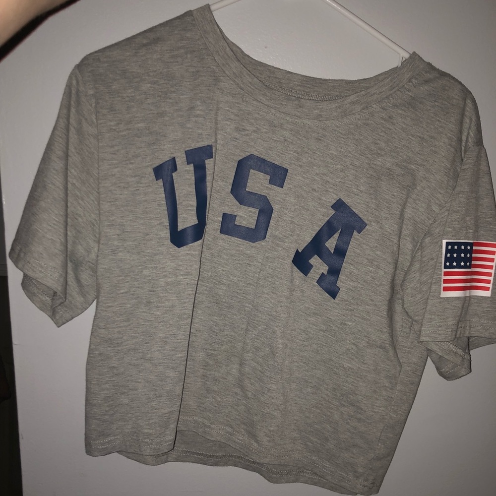 Grey USA T-shirt
